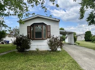 854 Springdale Ln, Dekalb, IL 60115