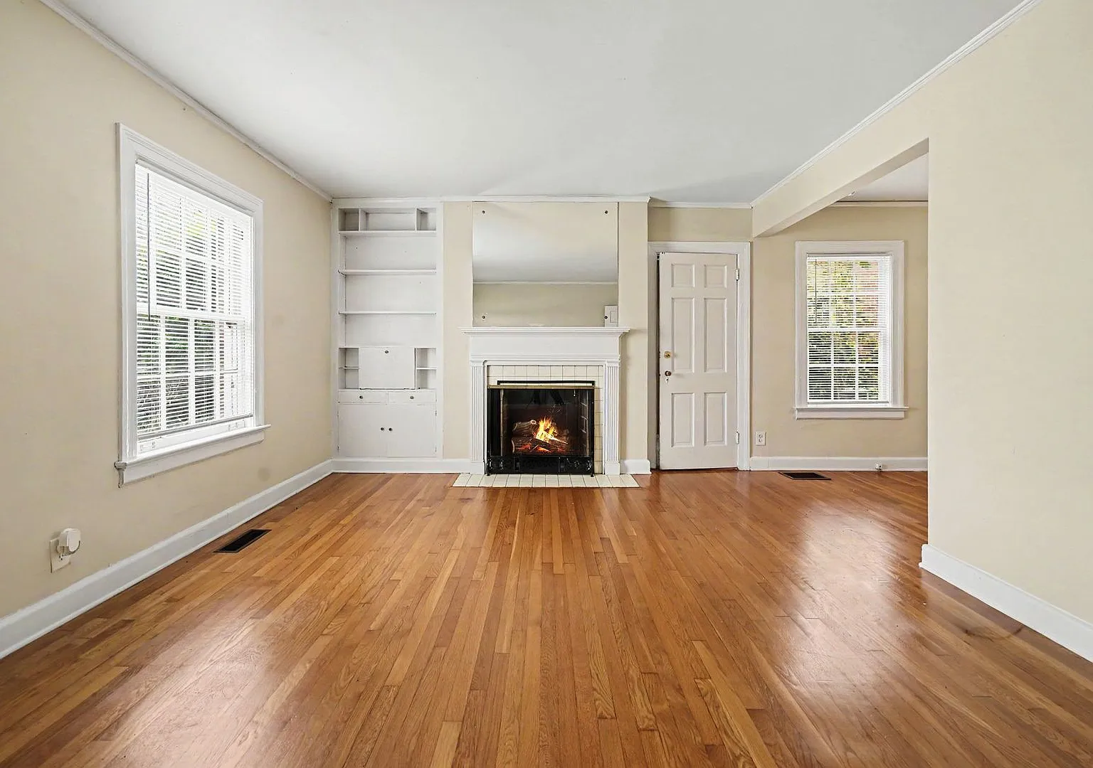 Great Emory Area Rental — Photo 2