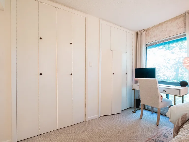 1401 N Pierce St #16 — Photo 8
