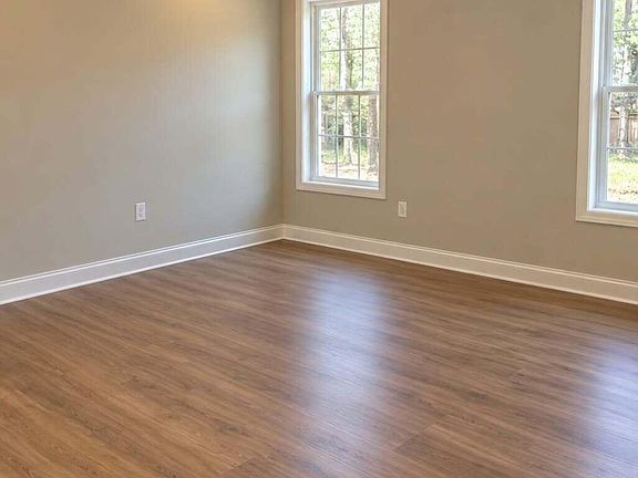5th image of 706 Finney Dr