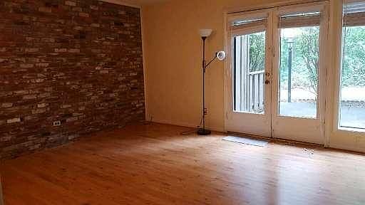2nd image of 602 Oak Tree Dr