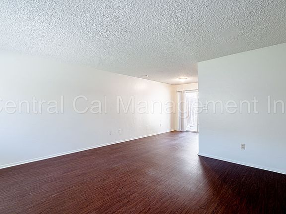4th image of 5103 Appleblossom Dr APT 4