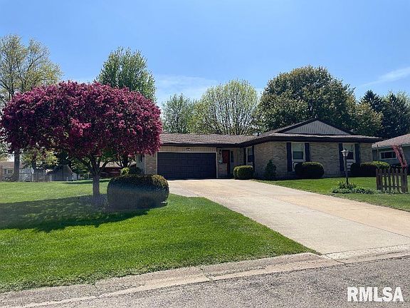 4th image of 441 Circle Dr