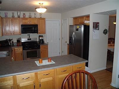 5th image of 7016 Greenstone Trc