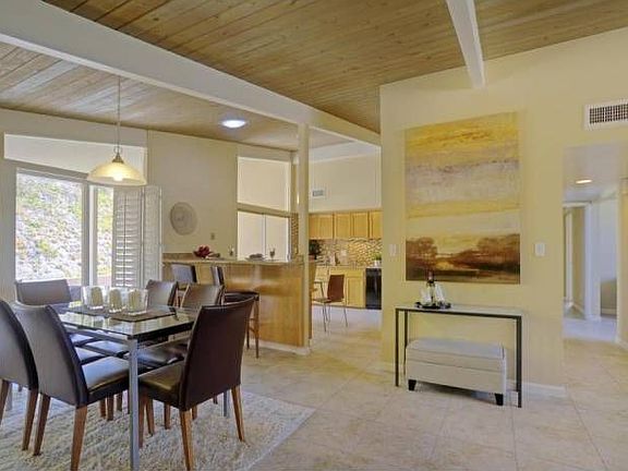 3rd image of 6658 Airoso Ave