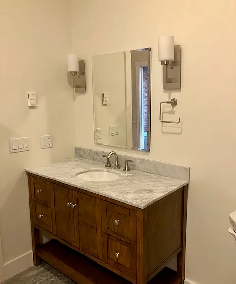 Tile floors & large medicine cabinets