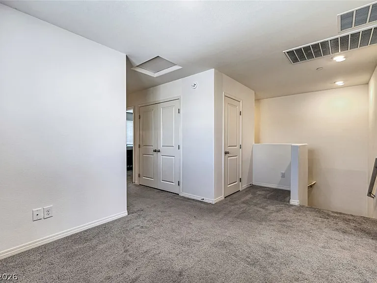4277 Venus Falls Ave — Photo 12