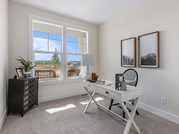 5th image of 3779 Lenheer Dr #1