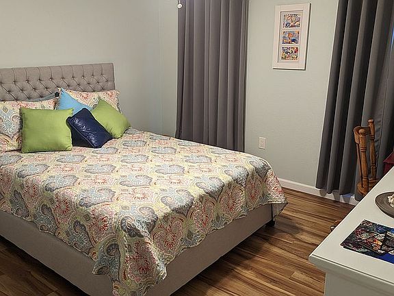 5th image of 8520 Gulf Blvd APT 27