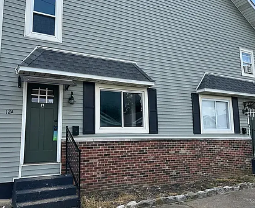 12 Eichel Ave #E