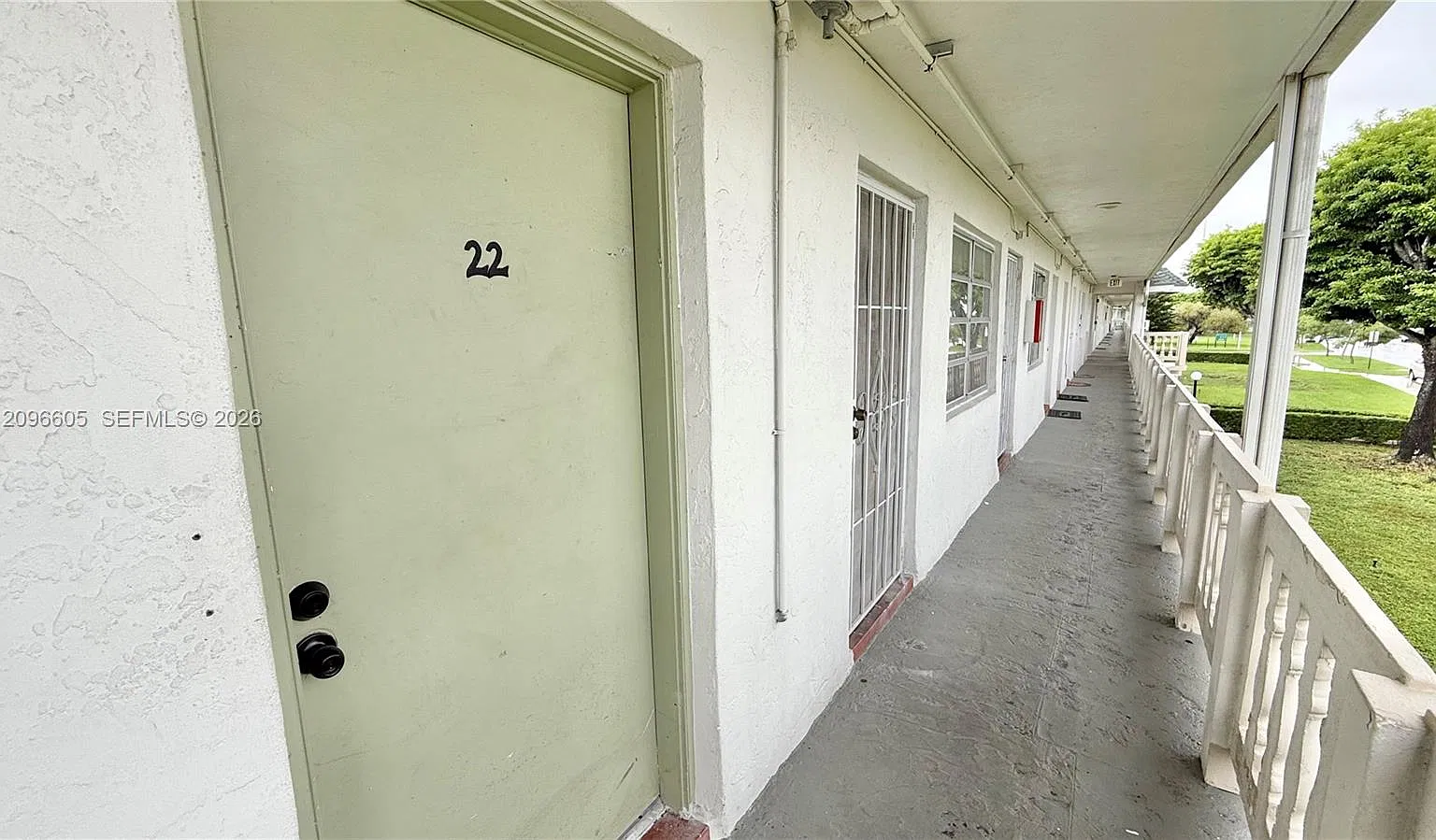 Ro-Mont South Green Condo — Photo 1
