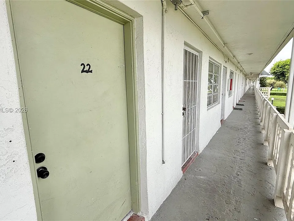 130 NE 202nd Ter #S22