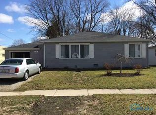 718 Dagget Dr, Napoleon, OH 43545