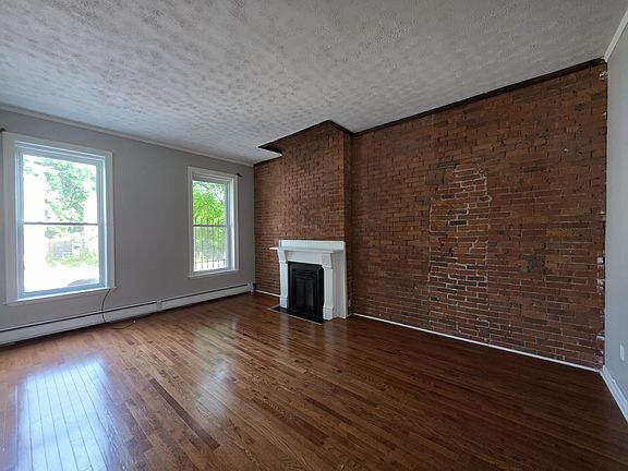 5th image of 26 Lyon St #A
