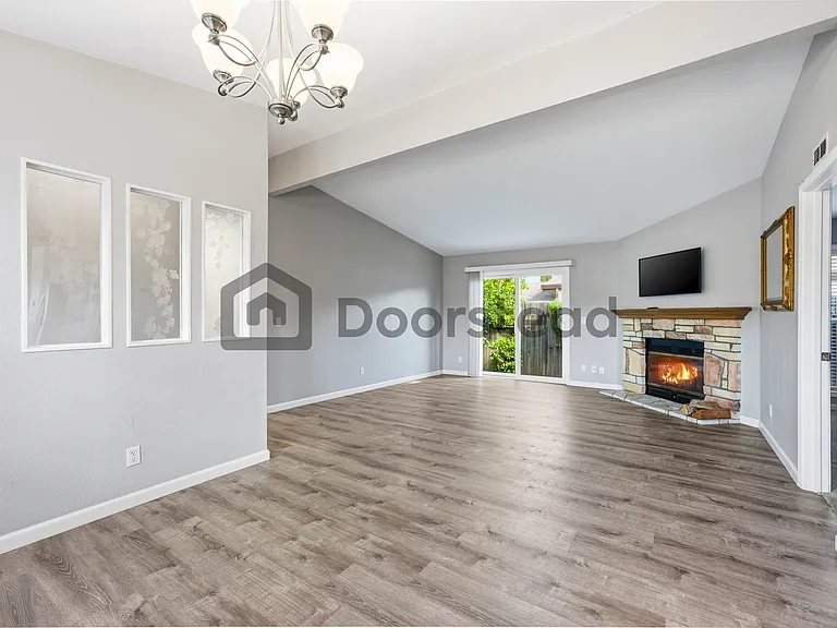 2555 Flosden Rd #122 — Photo 12