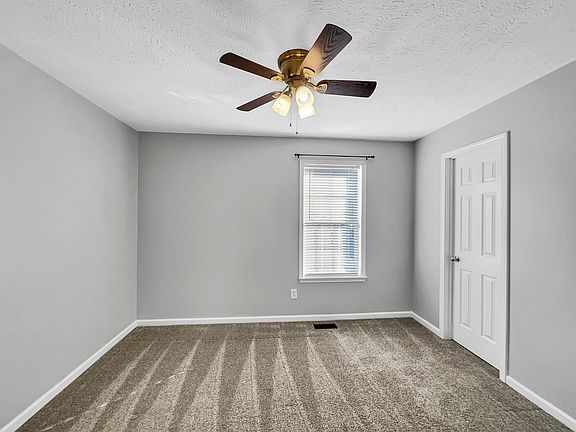 5th image of 112 Whispering Water Ct