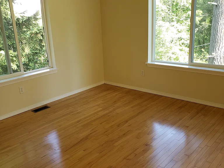 dining room top floor