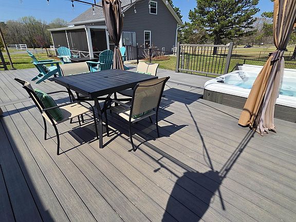 5th image of 20 Riverland Dr