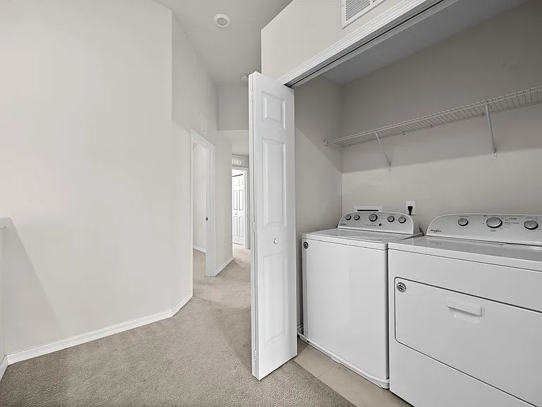 3971 Plainview Dr — Photo 21