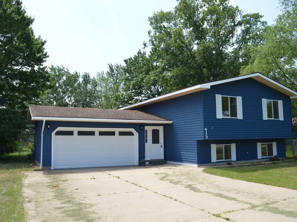 413 Norway St, Kalkaska, MI 49646