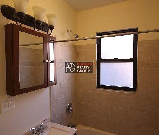 4th image of 2900 N Mildred Ave #2902F2
