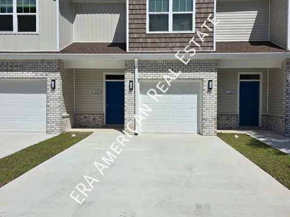 831 Jonleen Dr, Fort Walton Beach, FL 32547