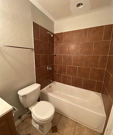 5th image of 1044 Brownwood Dr