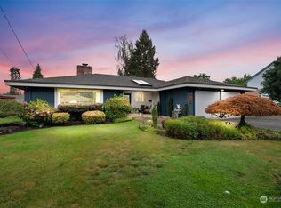 516 13th St SW, Puyallup, WA 98371