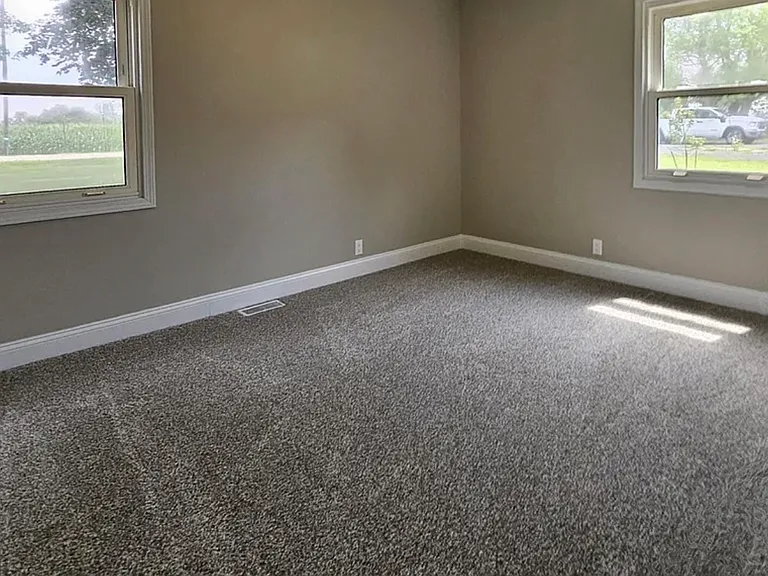 650 S Elm St — Photo 10