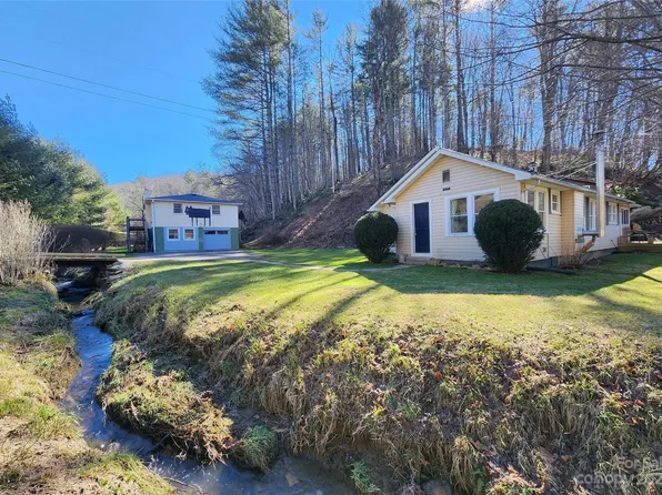 525 Duck Branch Rd, Bakersville, NC 28705