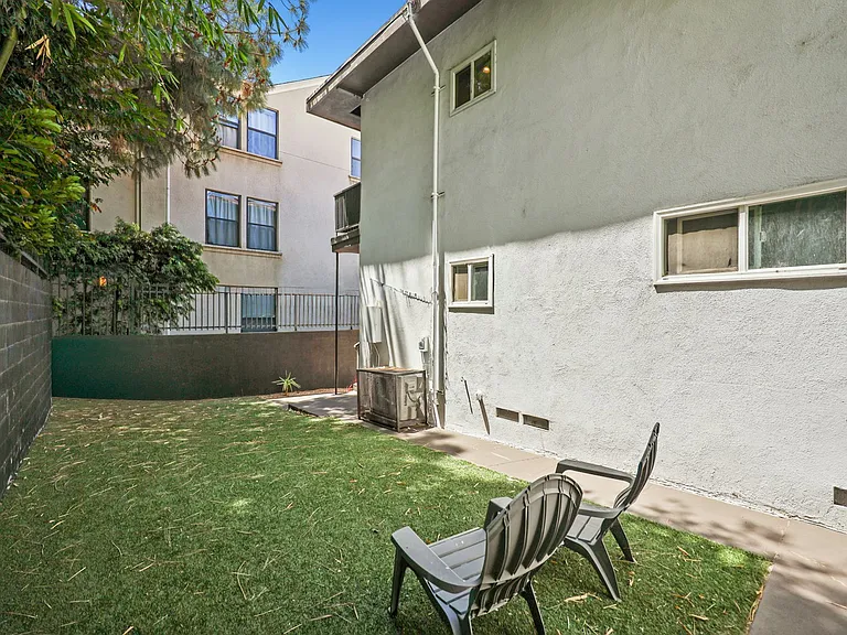 410 Lucas Ave #C — Photo 44
