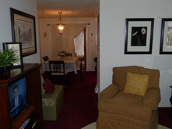 3rd image of 629 Beech Ave