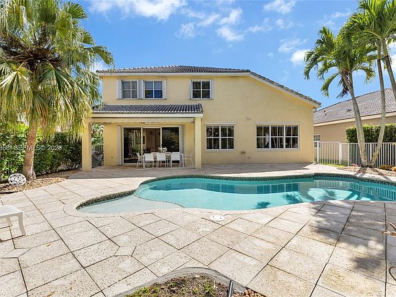 3rd image of 4441 Stone Ridge Way