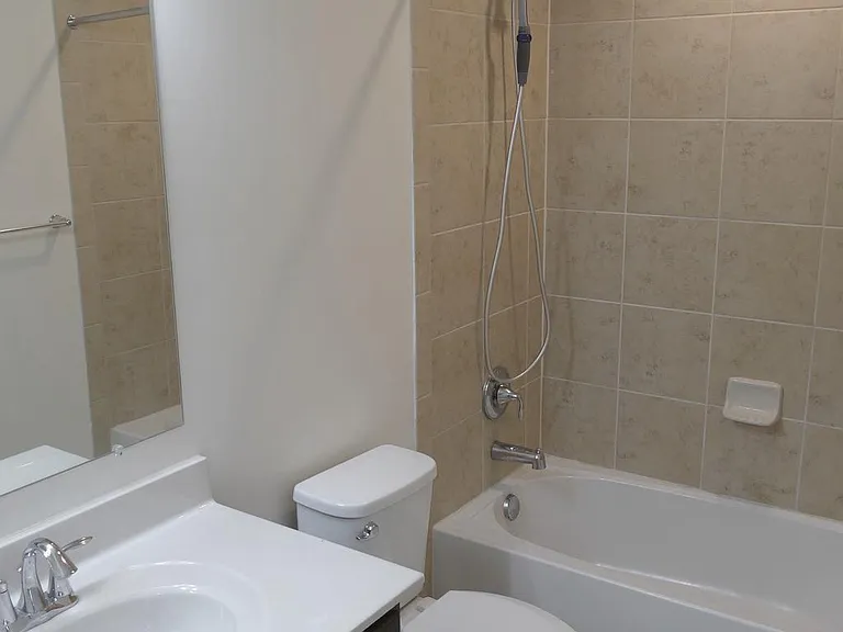 7706 Gaston Pl — Photo 18