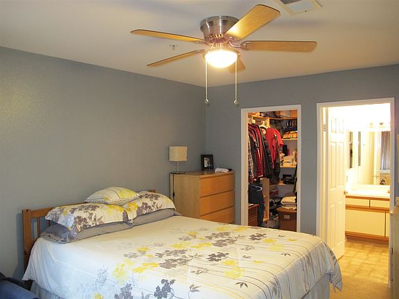 5th image of 623 Emerald Ave APT 101