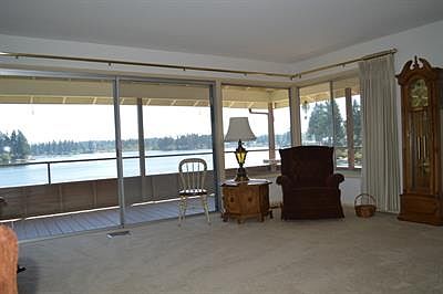 3rd image of 3340 Long Lake Dr SE