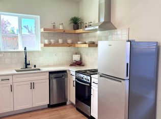 1657 Ceylon Dr #ADU, Brentwood, CA
