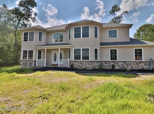 207 Reilly Rd, East Stroudsburg, PA 18302