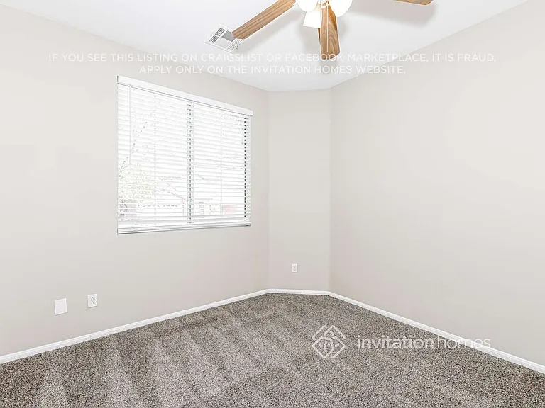 646 Pinetop Lake St — Photo 14