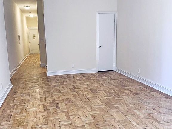 4th image of 148 W 68th St APT 5D