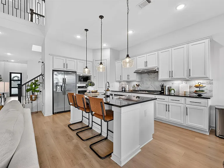 4439 Stone Ridge Ln — Photo 13