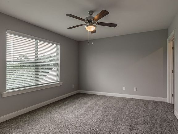 4th image of 145 Cinnamon Cove Dr #195-301