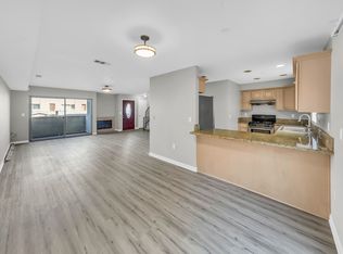 1445 W 224th St UNIT 8, Torrance, CA 90501