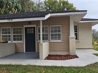 709 S HIGHLAND STREET, MOUNT DORA, FL 32757