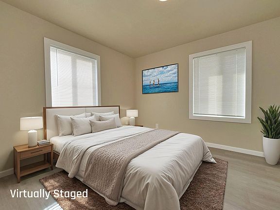 4th image of 308 6th St #B
