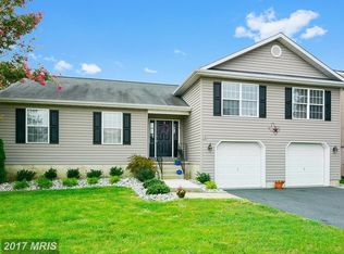 715 Long Point Rd, Grasonville, MD 21638