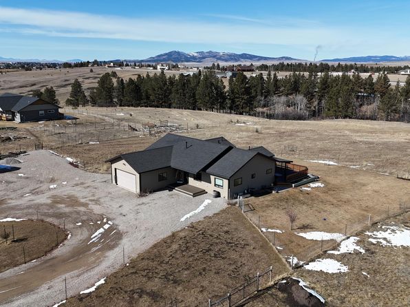 268 Fawn Dr, Lewistown, MT 59457