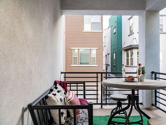5th image of 1106 E Weber Dr #1033
