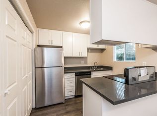 2707 Mountain View Ave W APT 2, Fircrest, WA 98466