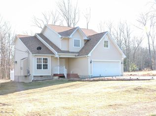 117 Antler Rd, Bartonsville, PA 18321